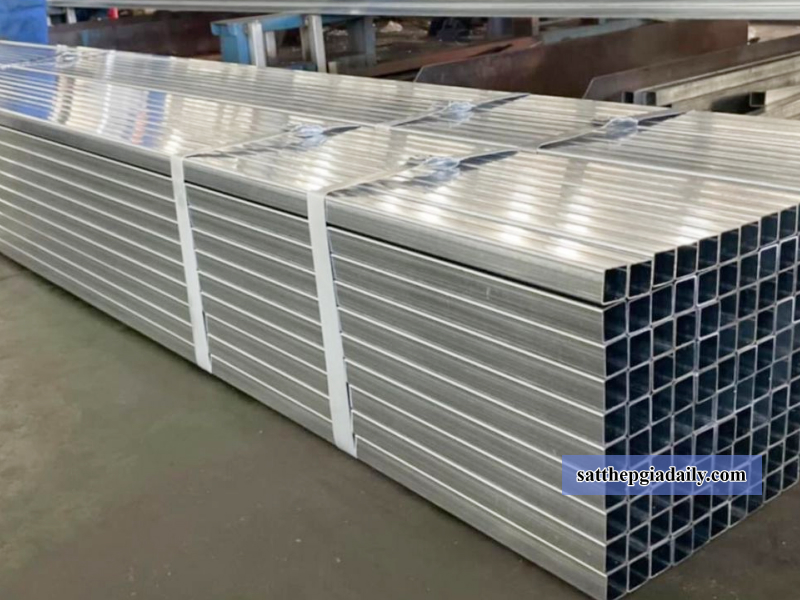 Sản phẩm thép hộp Hồng Ký