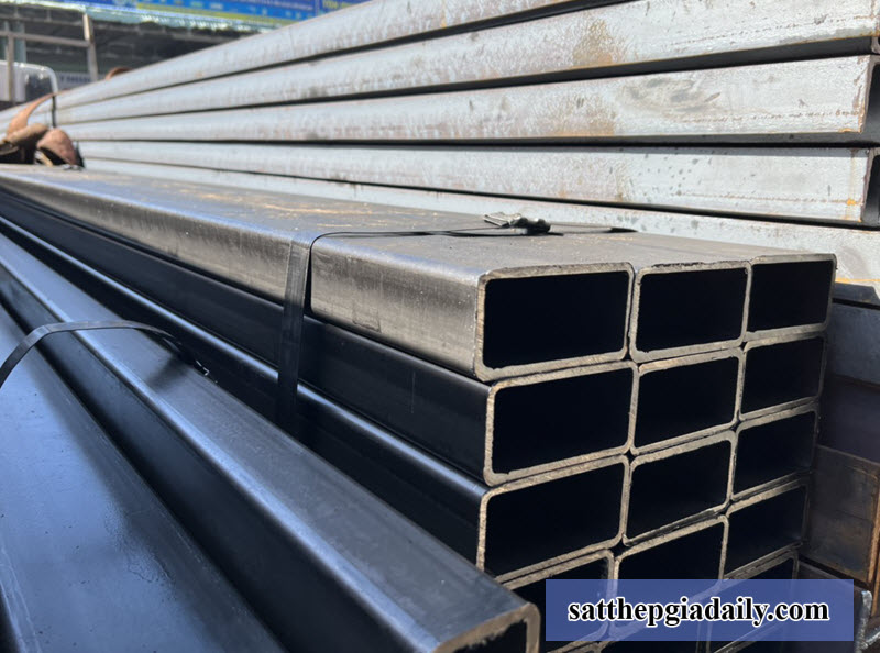 Thép hộp Trung Quốc có thể sản xuất với số lượng lớn, đáp ứng nhu cầu của các dự án công nghiệp