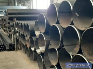 Giá sắt thép ống Long An
