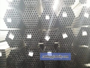 Giá sắt thép ống Quận 6