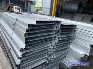 Giá tôn Đông Á tại Quận 4