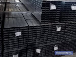 Giá sắt thép hộp đen tại Hậu Giang