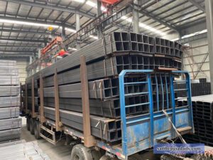 Giá sắt thép hộp đen tại Quận 10