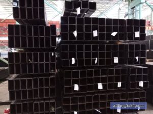 Giá sắt thép hộp đen tại Quận 11