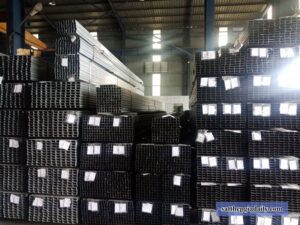 Giá sắt thép hộp đen tại Quận 4
