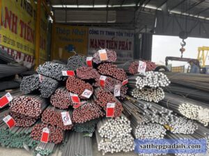 Giá sắt thép cây tại Vĩnh Long