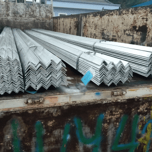 Có kinh nghiệm lựa chọn thép V130 giúp quý khách hàng chọn được những sản phẩm phù hợp, giá cả phải chăng, chất lượng
