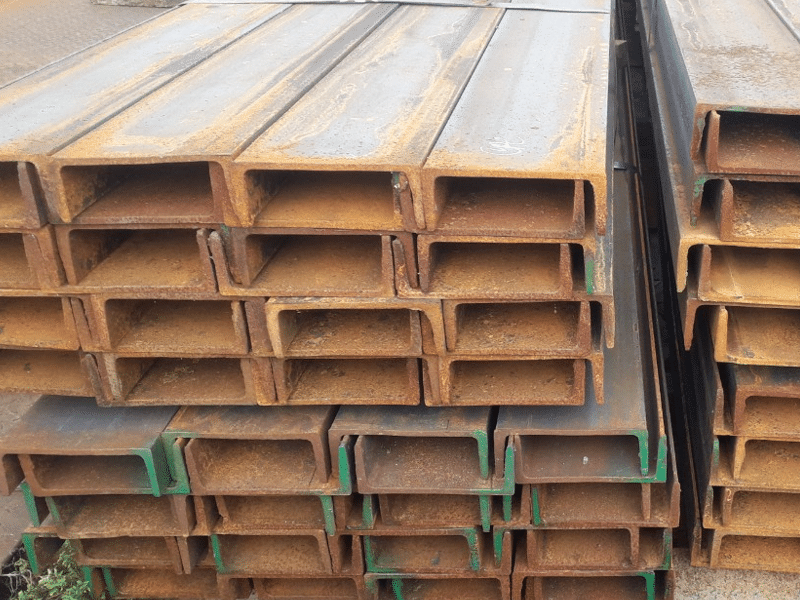 Thép hình U80 được chia thành hai loại: Thép hình U80 nội địa và thép hình U80 nhập khẩu