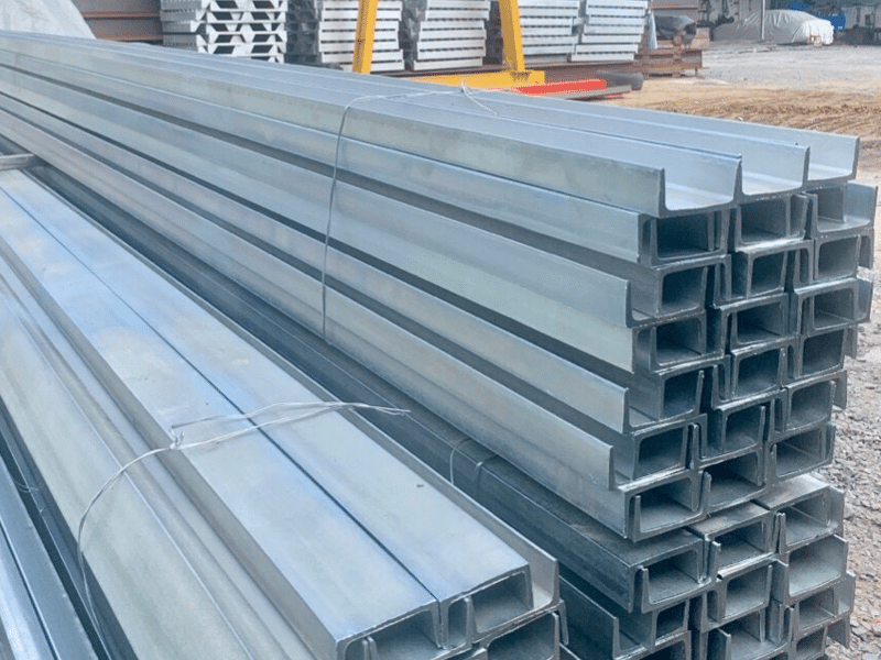 Sản phẩm sắt U250 không chỉ có chất lượng tốt mà còn có độ bền cao