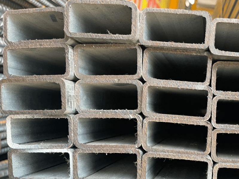 Tìm hiểu về thép hộp 45x90 hình chữ nhật