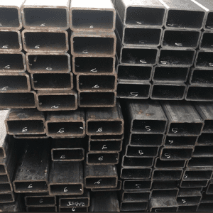 Sắt chữ nhật 300x200 do có nhiều ưu điểm nổi bật nên được sử dụng rộng rãi trong nhiều hạng mục công trình