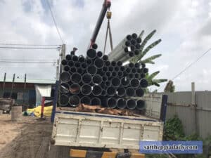 Giá thép ống đen Hòa Phát phi 33.5
