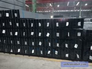 Giá hộp vuông đen Hòa Phát 30x30