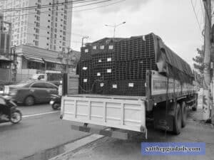 Giá hộp vuông đen Hòa Phát 60x60
