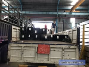Giá hộp vuông đen Hòa Phát 90x90