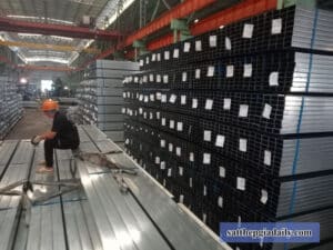 Giá hộp vuông mạ kẽm Hòa Phát 25x25