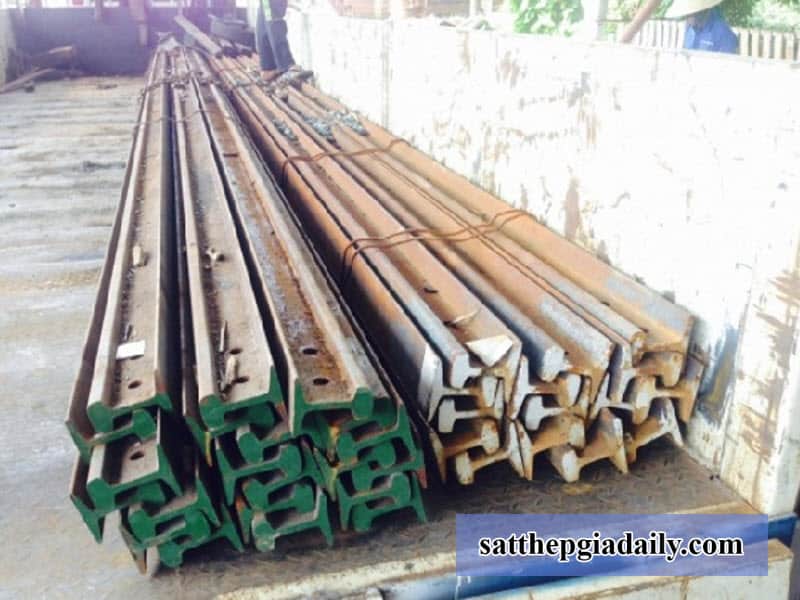 Mua thép ray P15 ưu đãi, rẻ hơn 5 - 10%