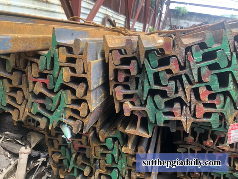 Mua thép ray P11 chính hãng, giá tốt nhất tại Tôn Thép VQK