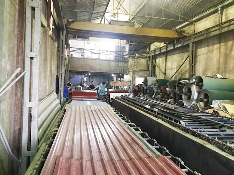 Gia công tôn Phương Nam giá rẻ tại Vương Quân Khôi