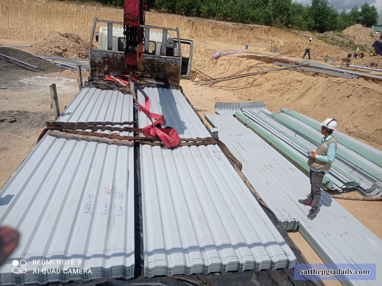 Tôn Thép VQK cung ứng thép hộp rẻ nhất