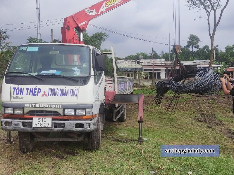 Mua thép cây gân phi 14 Hòa Phát giá rẻ tại Tôn Thép VQK