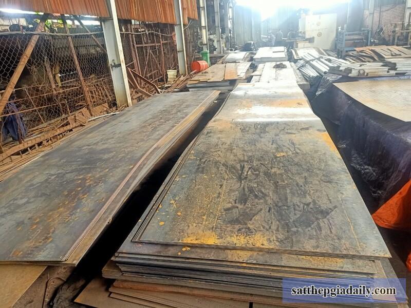 Tấm cán nóng, cán đen, tôn đã qua sử dụng đều được cho thuê