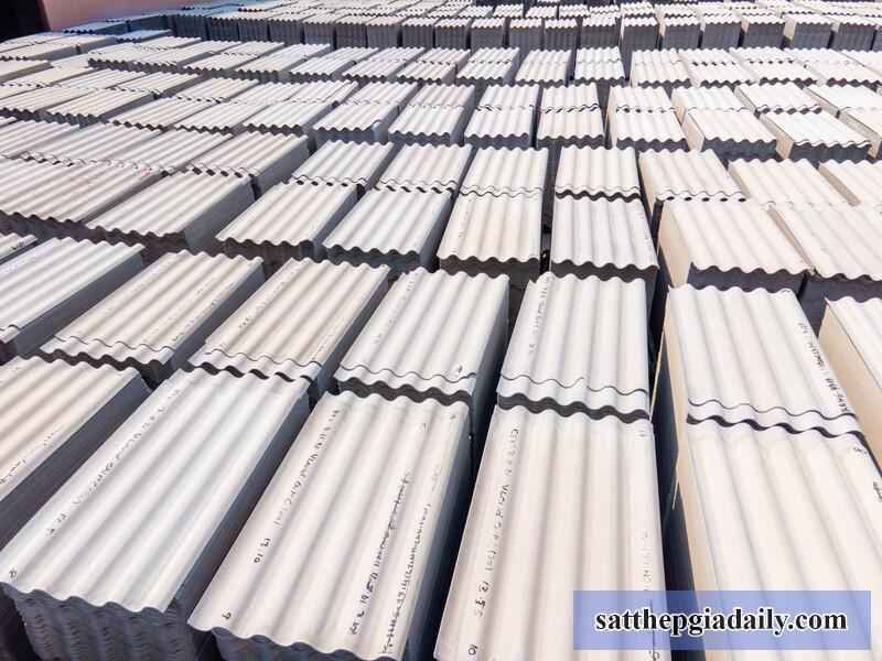 Tôn Thép VQK cung ứng tôn ngói xi măng chính hãng, đa dạng kích thước