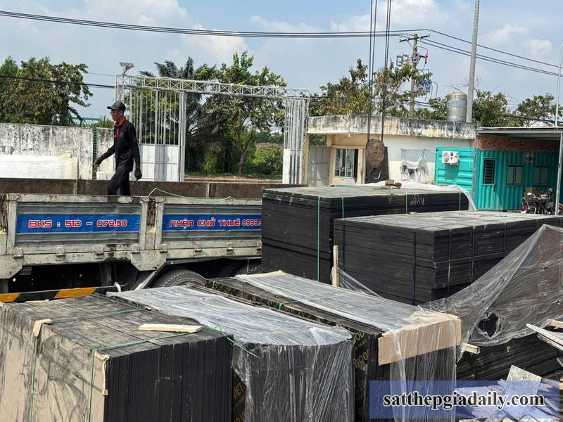 Cách bảo quản ván Plywood Vietnam